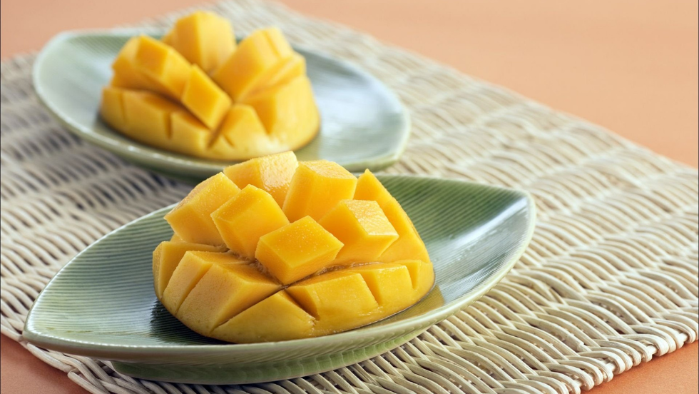 Mango for Babies - Can Babies Eat Mangoes? - Solid Starts